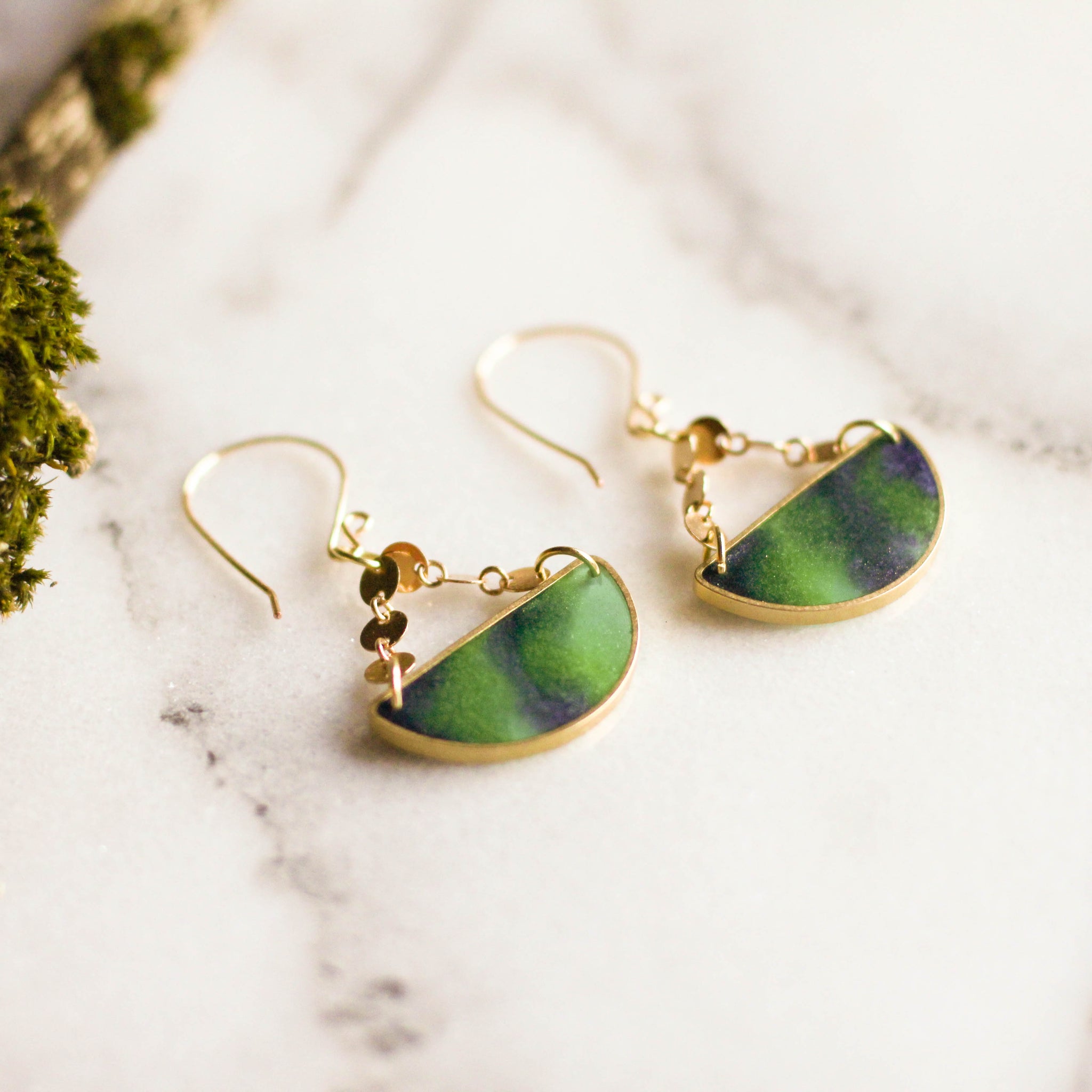 Mood Swings Earrings - Aurora Borealis